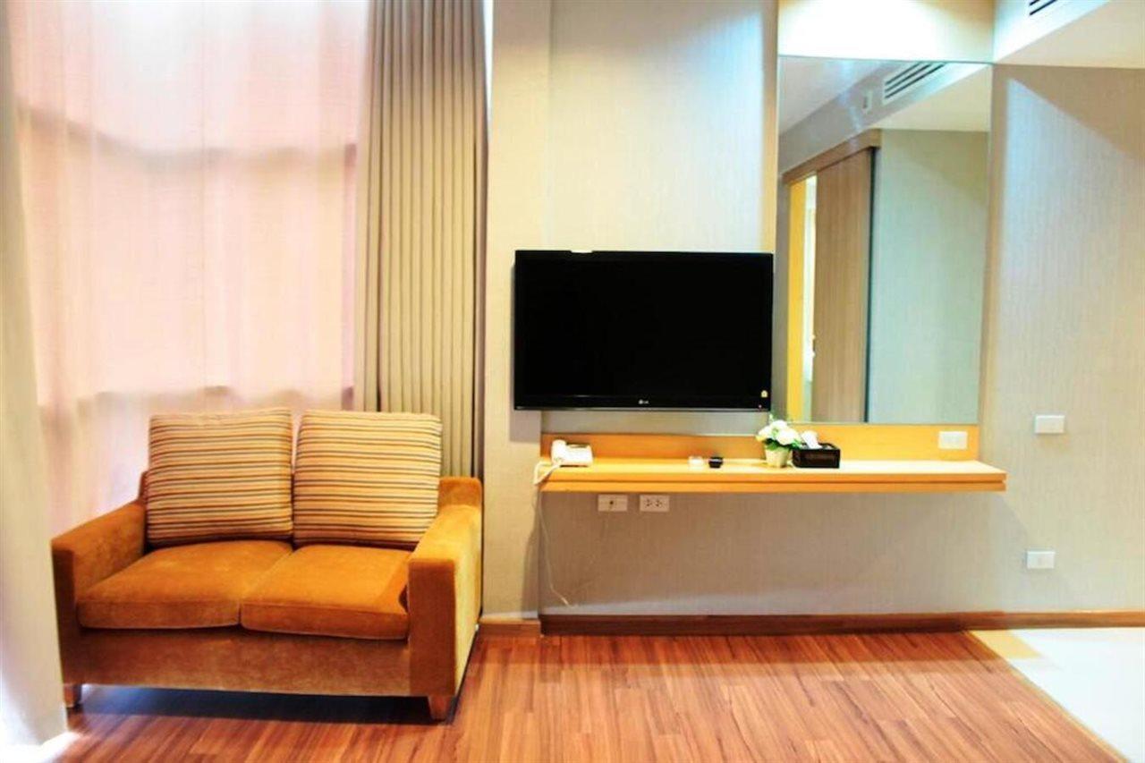 Nantra Retreat And Spa Bangkok Exterior photo