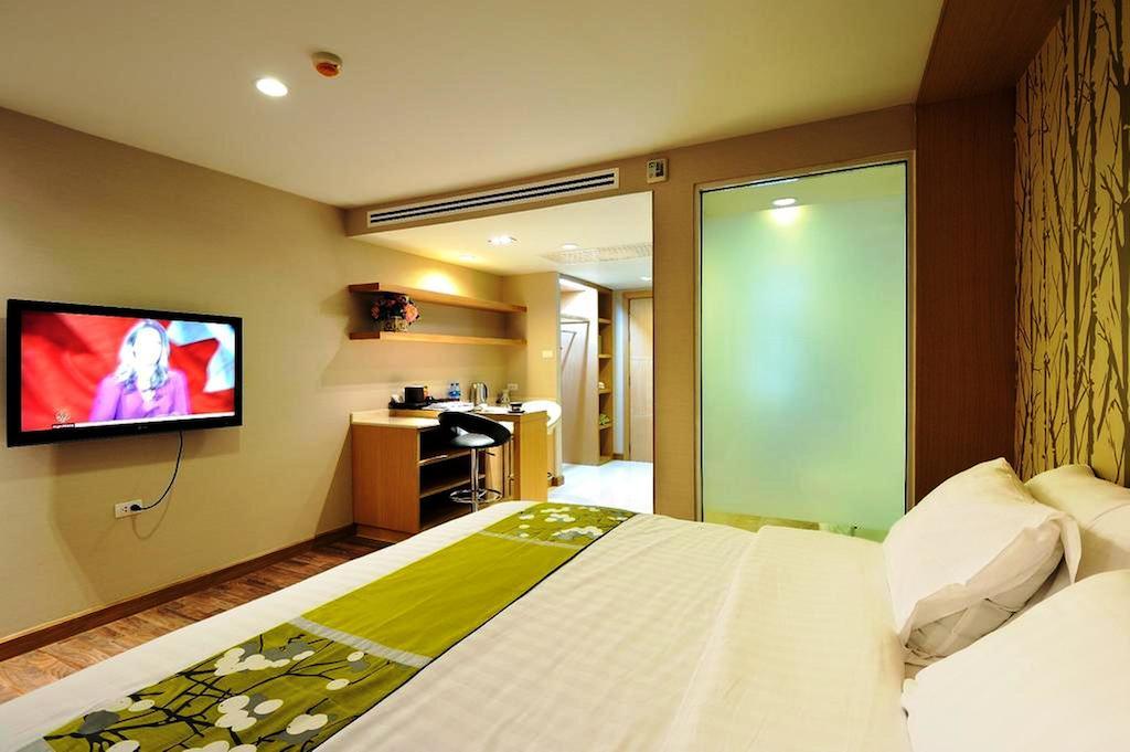 Nantra Retreat And Spa Bangkok Exterior photo